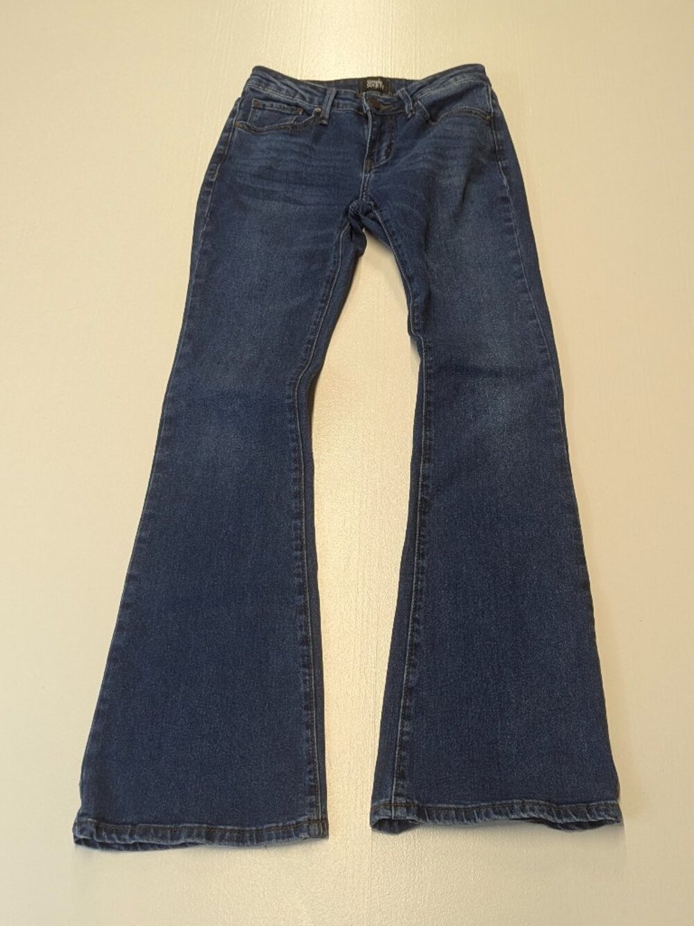 Simple Society Size 0/24 Dark Wash Low Rise Boot Cut Jeans